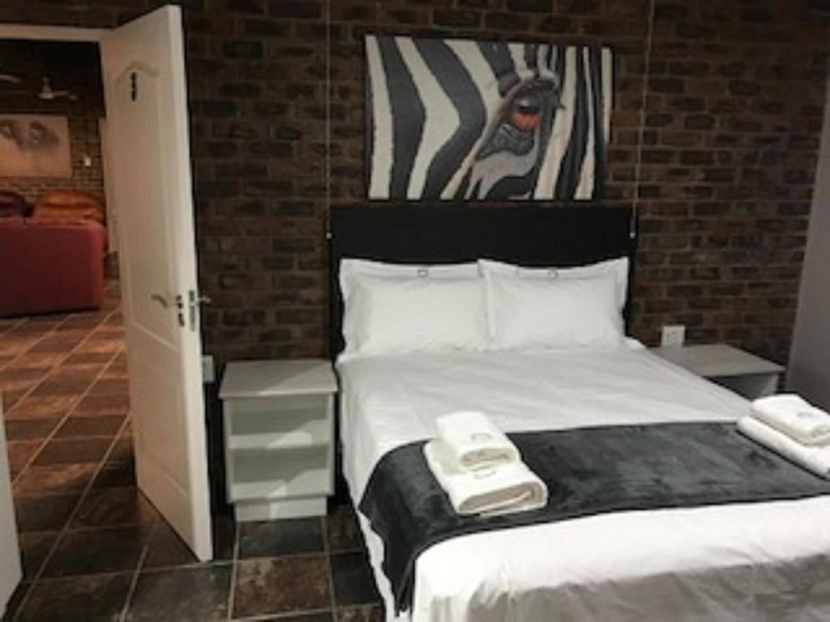 Kruger Wild Dog Inn 玛洛斯帕克 外观 照片